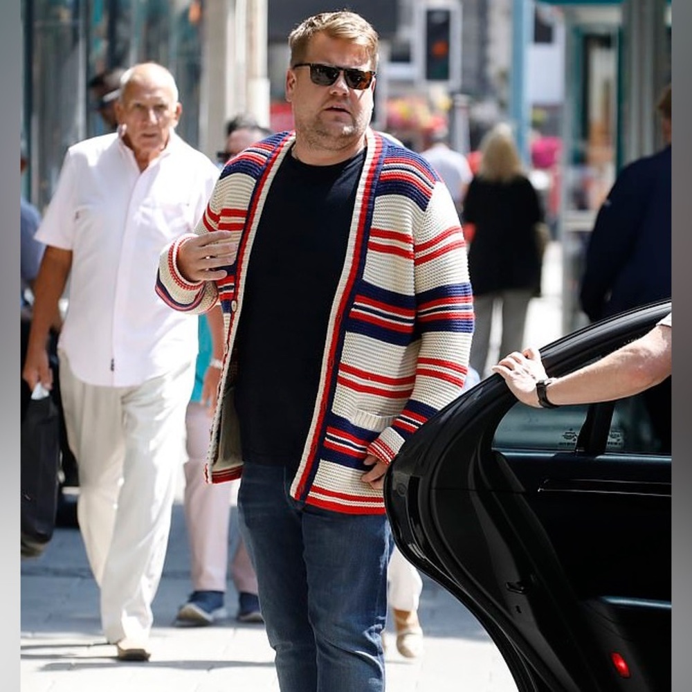 Gucci Red and Navy Striped Cardigan (Men’s XS/Womens Small/Medium) - Picture 11 of 11